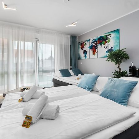 슈코이디츠 Design Luxus, Vollausstattung, Neubau, 30Min Hbf Leipzig 8, Naehe Flughfaen, Bmw, Dhl, Amazon 아파트 외부 사진