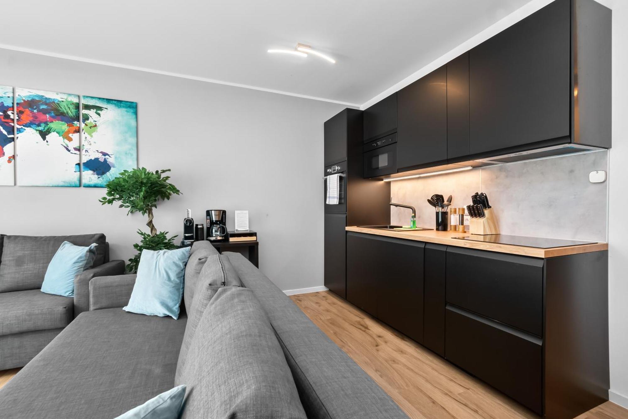 슈코이디츠 Design Luxus, Vollausstattung, Neubau, 30Min Hbf Leipzig 8, Naehe Flughfaen, Bmw, Dhl, Amazon 아파트 외부 사진